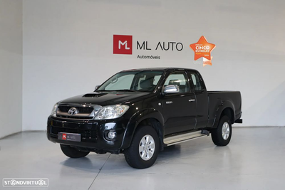 Toyota Hilux 2.5 D-4D 4WD CE CM+AC