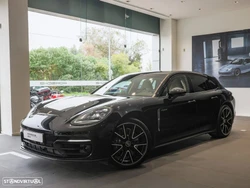 Porsche Panamera Sport Turismo 4 E-Hybrid Platinum Edition