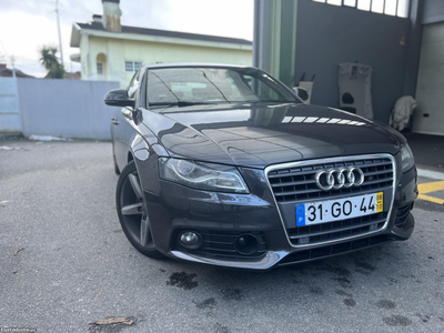 Audi A4 B8