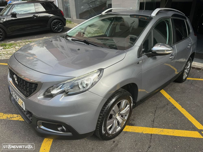 Peugeot 2008 1.6 BlueHDi Style