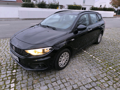 Fiat Tipo familiar