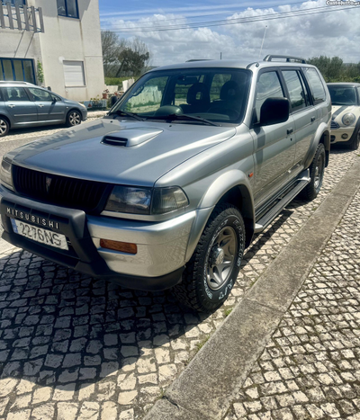 Mitsubishi Pajero Sport . Troco