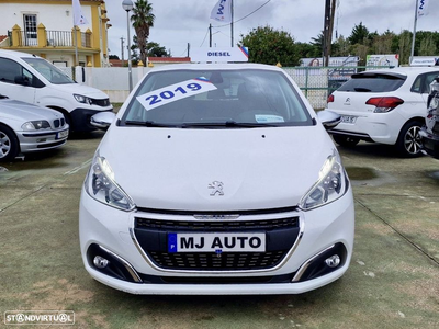 Peugeot 208 1.5 BlueHDi Signature