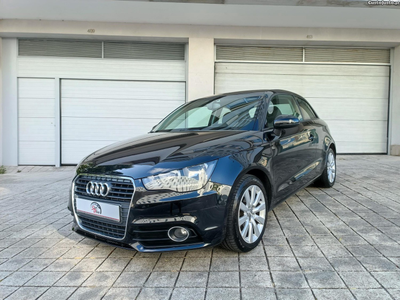 Audi A1 1.6 TDI 3 Portas versão SPORT