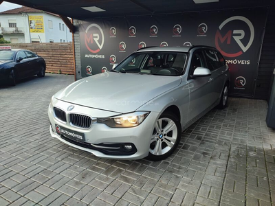 BMW Serie-3 318 d Touring Auto