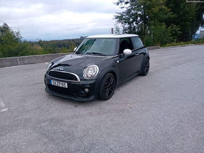 MINI John Cooper Works cooper d