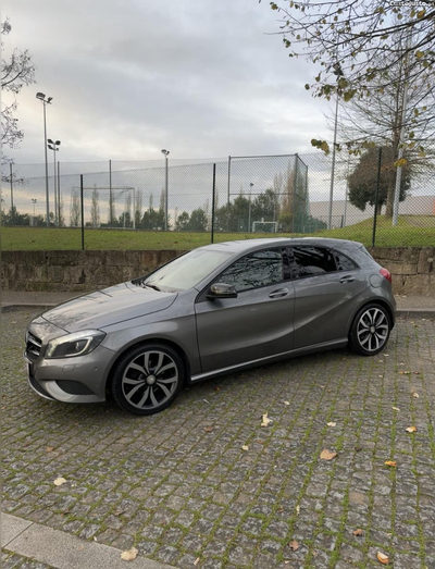 Mercedes-Benz A 220 CDI  Automático