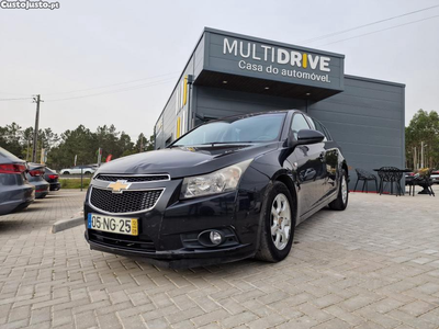 Chevrolet Cruze 1.7 LT