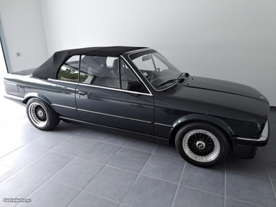 BMW 320 E30 cabrio