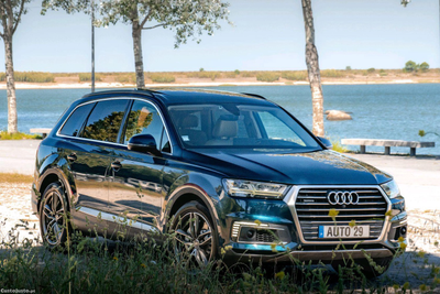 Audi Q7 3.0tdi e-tron 374cv