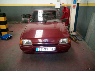 Ford Escort 1600 Ghia cabrio