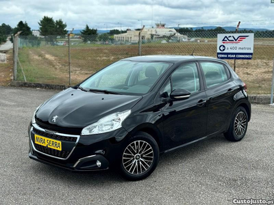 Peugeot 208 1.6 BlueHDi Style