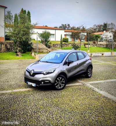 Renault Captur TCe 90 LIFE