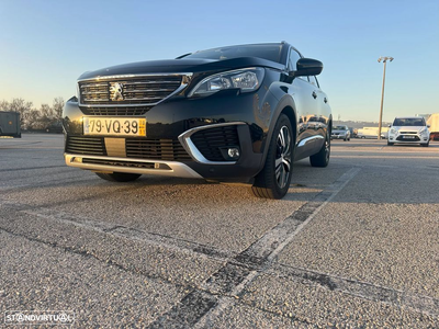 Peugeot 5008 1.5 BlueHDi Allure