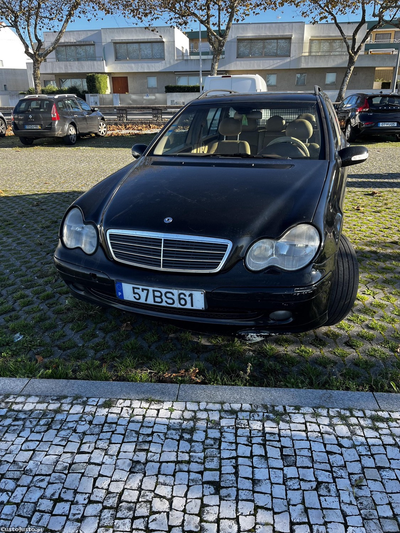 Mercedes-Benz E 220 Elegant