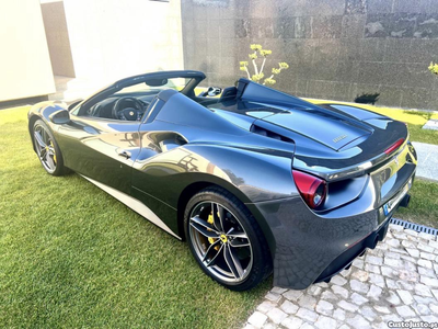 Ferrari 288 Spider