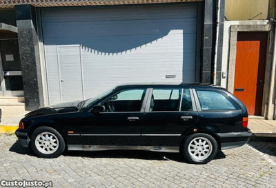 BMW 318 TDS Tou Dez1996