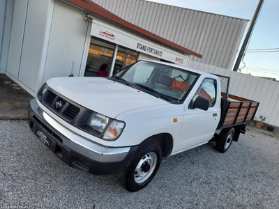 Nissan Navara D22 (motor td25) 2.5D 3 Lugares 4x2 Caixa-Aberta