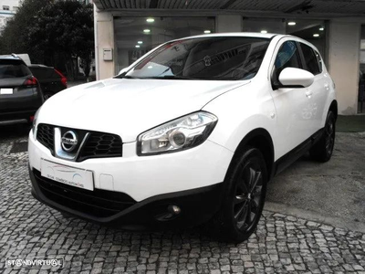 Nissan Qashqai 1.6 S&S Tekna Premium 17