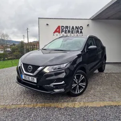 Nissan Qashqai 1.3 DIG-T N-Connecta J18 Led