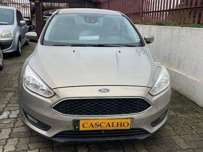 Ford Focus 1.0 EcoBoost S&S TITANIUM X