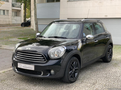 MINI Countryman D