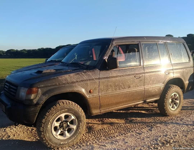 Mitsubishi Pajero 2.8 longo