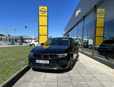 Opel Astra 1.6 T PHEV Elegance