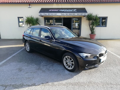 BMW Serie-3 318 d Touring LifeStyle