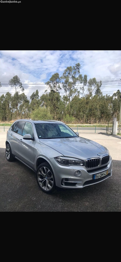 BMW X5 40e performance