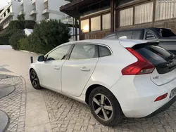 Volvo V40 D2