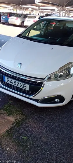 Peugeot 208 Pure tech