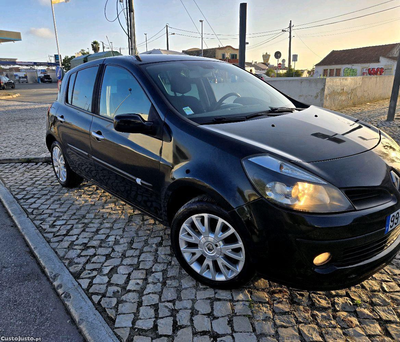 Renault Clio 1.5 dci 106CV