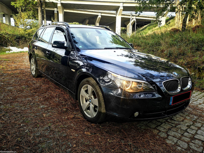 BMW 525 i X-Drive (4X4) Touring Auto 218cv - IUC Antigo - GPL / GASOLINA