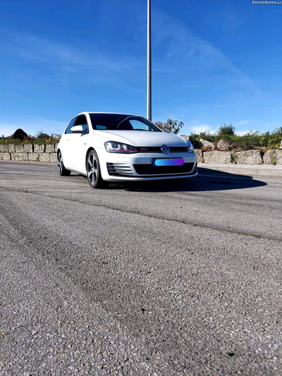 VW Golf 7 gti performance