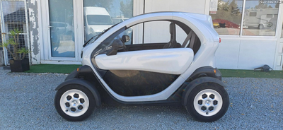 Renault Twizy 100% Eletrico 45 Bateria Própria