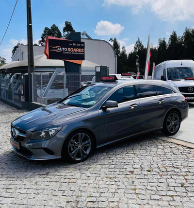 Mercedes-Benz CLA CLA 180  Shooting Brake