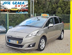 Peugeot 5008 1.6HDi 120cv CX/Auto 7 Lugares 01/2016