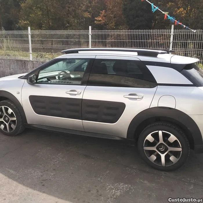 Citroën C4 Cactus 1.6 HDI Manual - Nacional - 118 mil kms