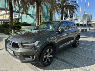 Volvo XC40 T3 incription