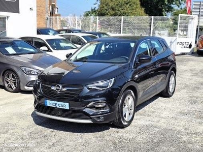 Opel Grandland X 1.2 T Innovation AT