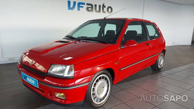 Renault Clio 1.8 16V de 1995