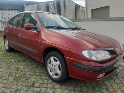 Renault Mégane 5 portas