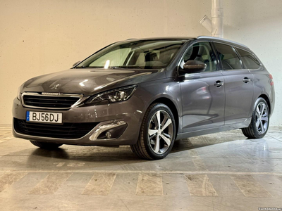 Peugeot 308 Full LED EAT8