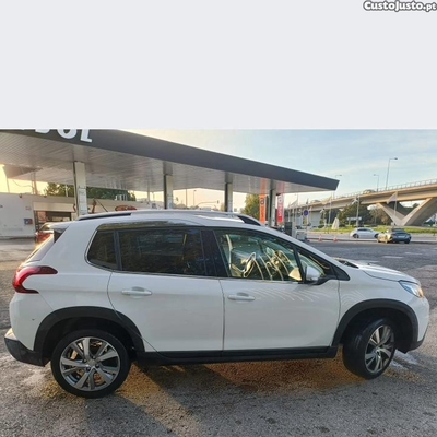 Peugeot 2008 1.6 BlueHDi