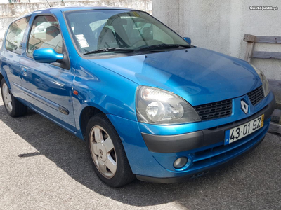 Renault Clio 1.2 i 16V Dinamic