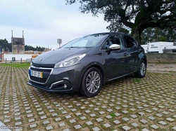 Peugeot 208 1.2 THP (Caixa Automática)