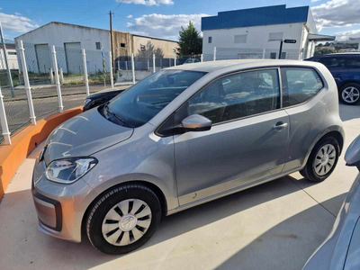 Volkswagen Up 1.0, 75 CV