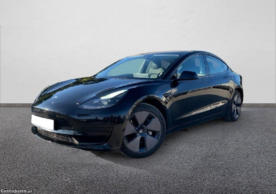 Tesla Model 3 iva déductivel