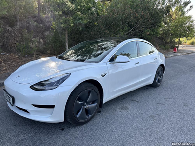 Tesla Model 3 Sandard Range Plus